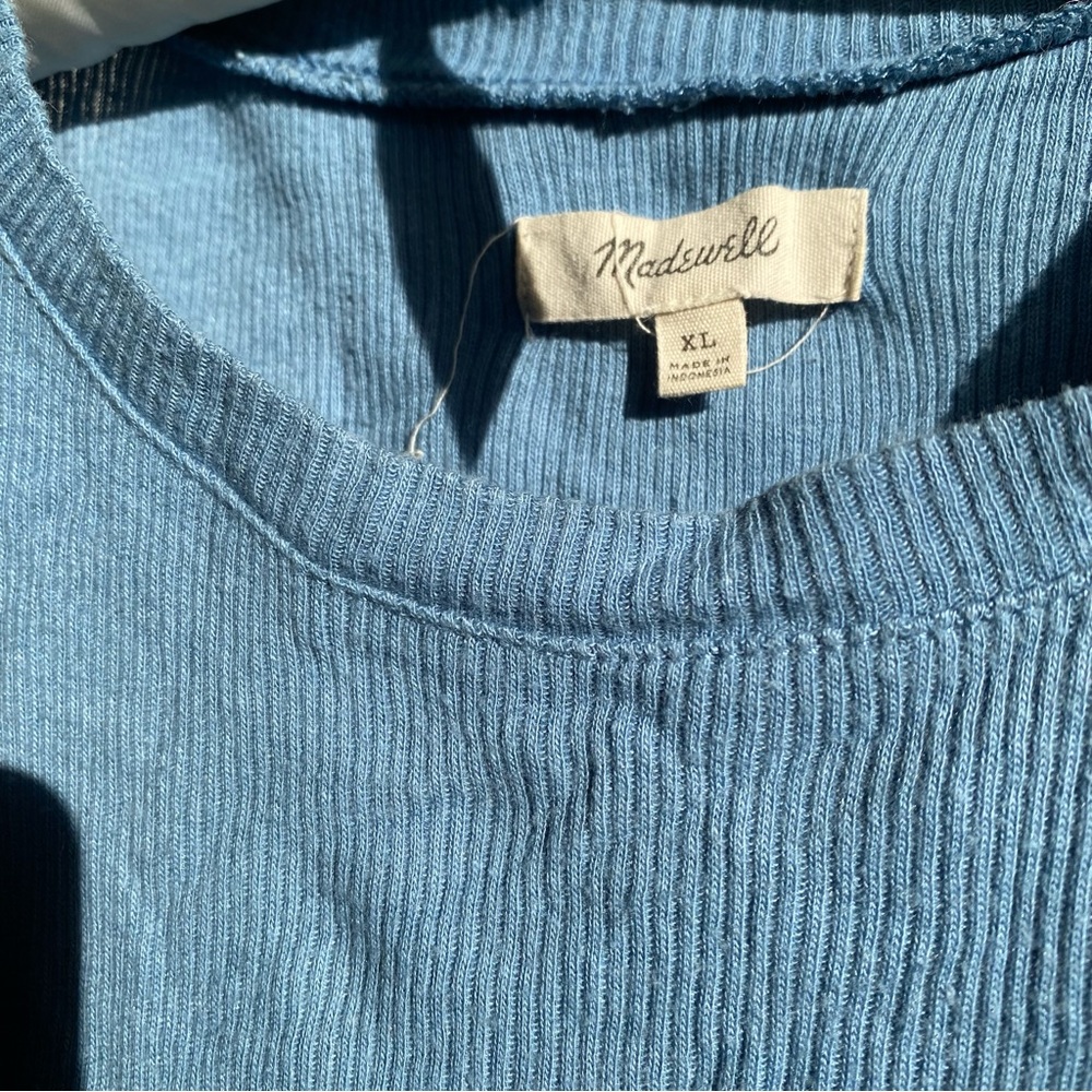 Madewell Tank Top 💙